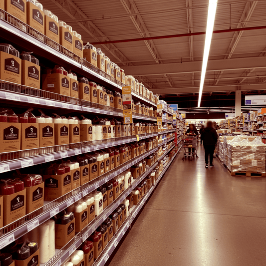 Bougies naturelles vs bougies industrielles : quelles différences ? - Les Fondeurs d'Histoires