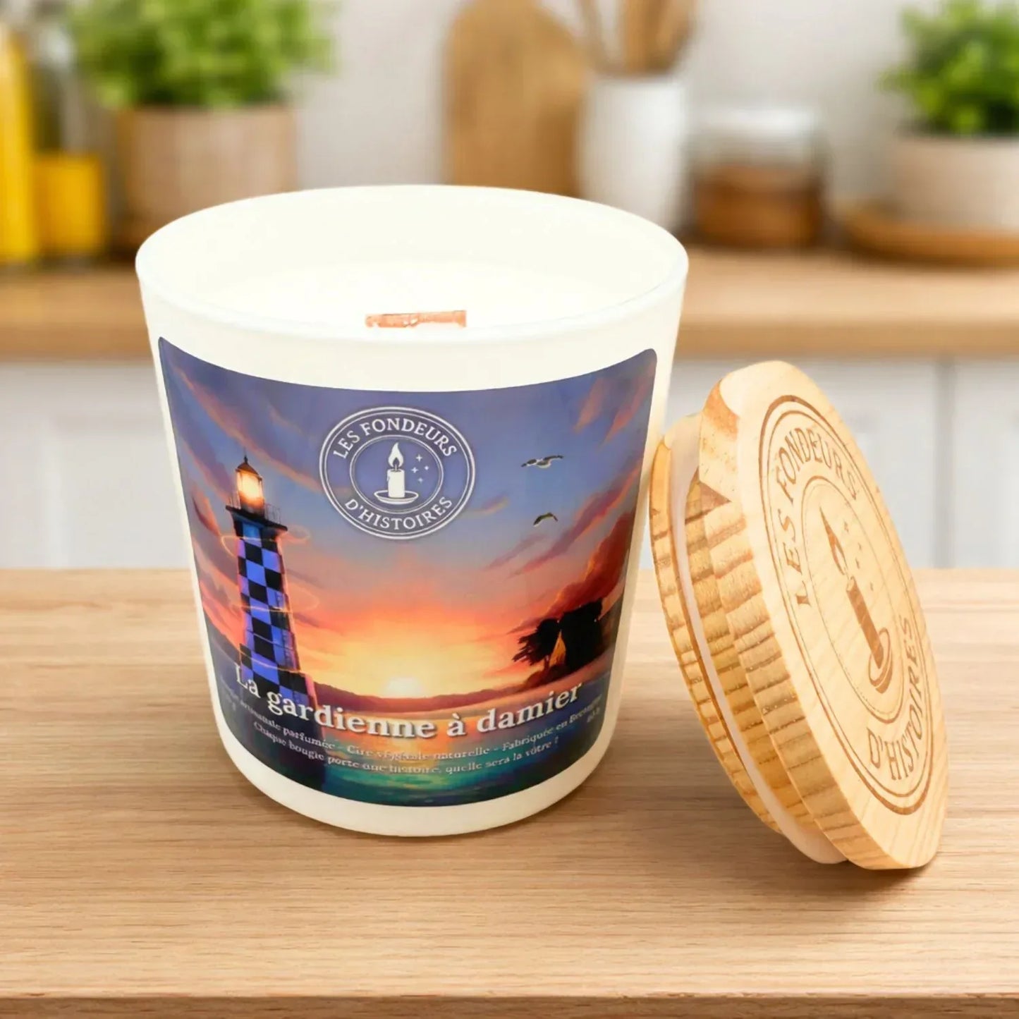Bougie parfumée La gardienne à damier - Les Fondeurs d'Histoires