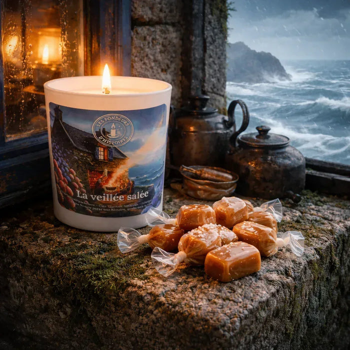 Scented candle The Salty Vigil, salted butter caramel, coconut and milk